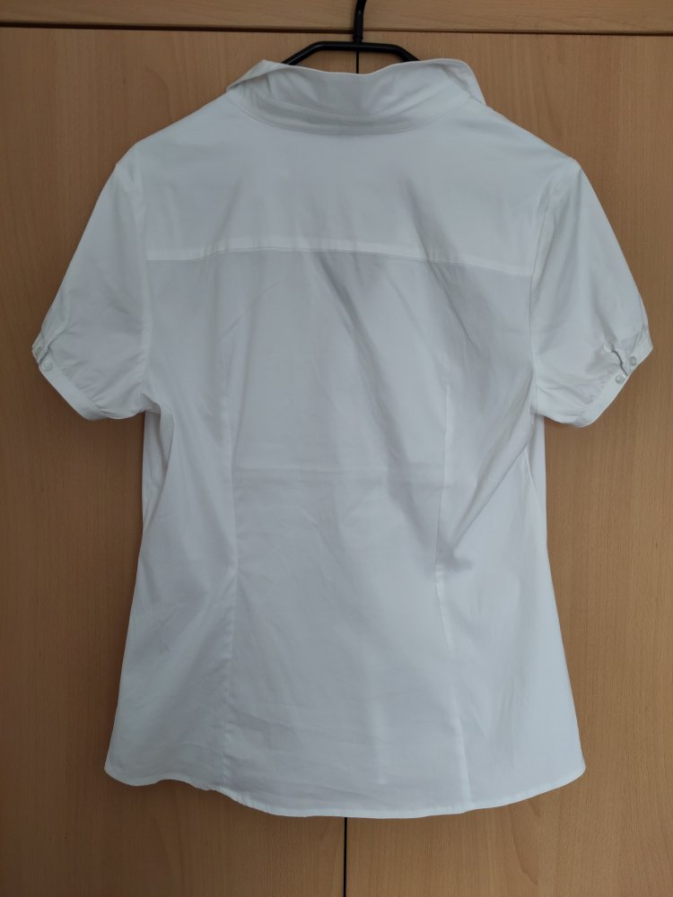 Weiße kurze Bluse