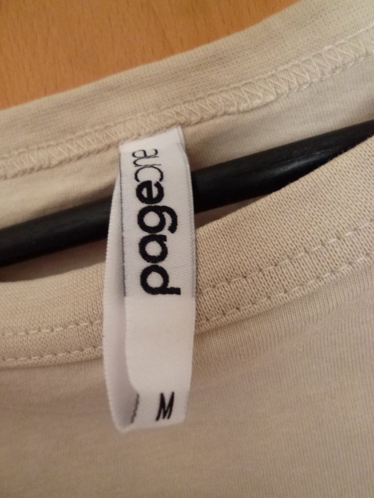 Beiges T-Shirt, Größe M