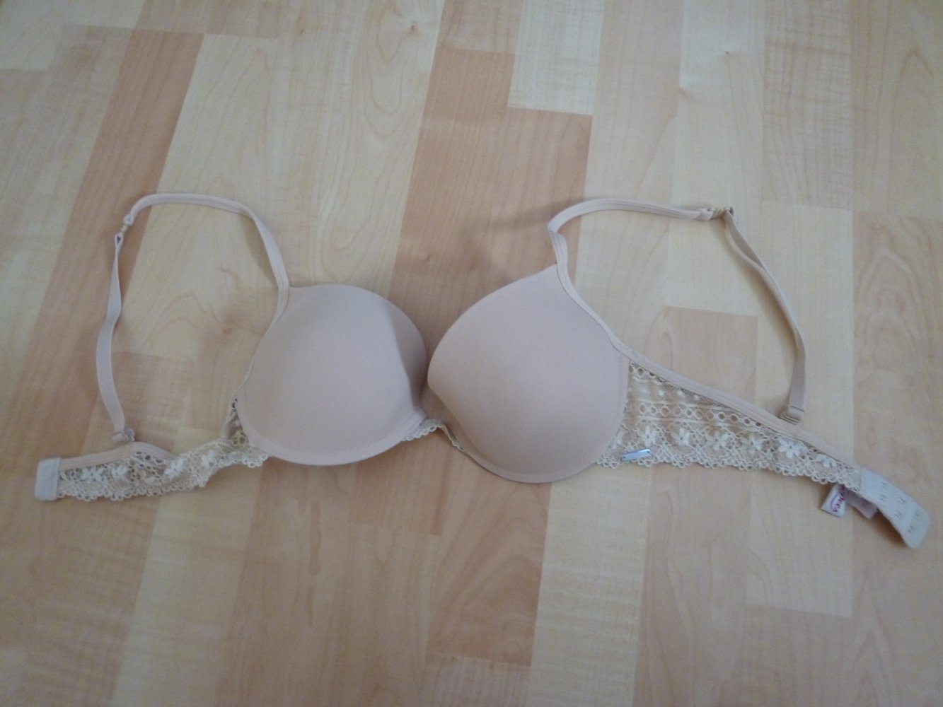Hautfarbener BH mit Spitze und leichtem Push-Up, beige, nude, Größe 75B