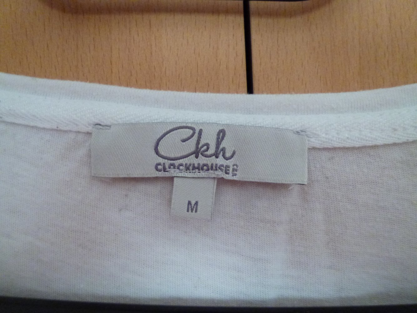 Weißes T-Shirt Every new day is another chance, Größe M