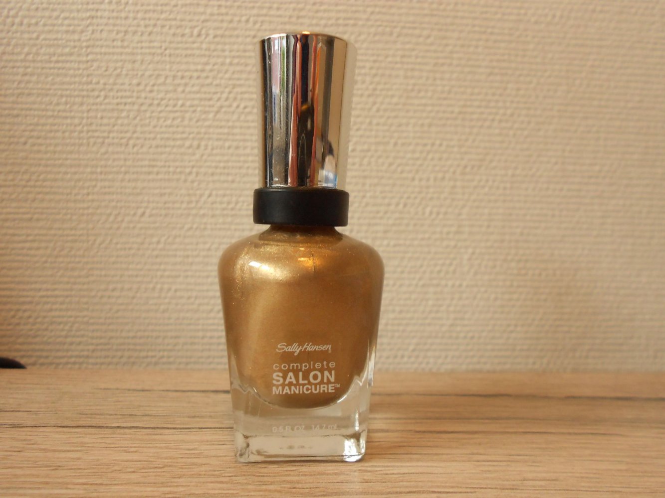 Sally Hansen Nagellack 310 Gilty Pleasure - Gold