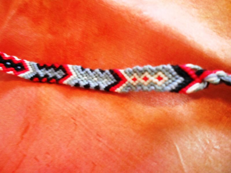Armband | Freundschaftsarmband schwarz-blau-weiß-rot-mint