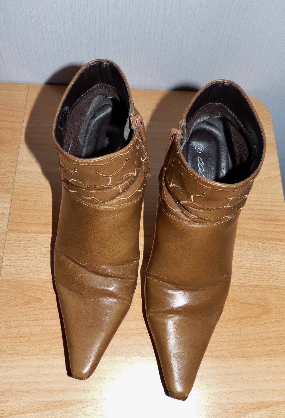 Stiefeletten hellbraun, Gr. 36