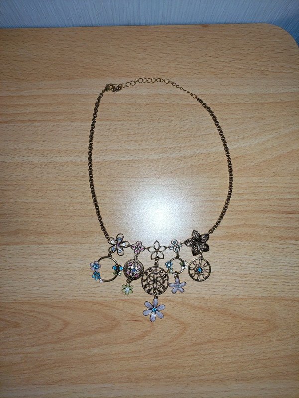 Kette, Collier, Gold mit Blumen