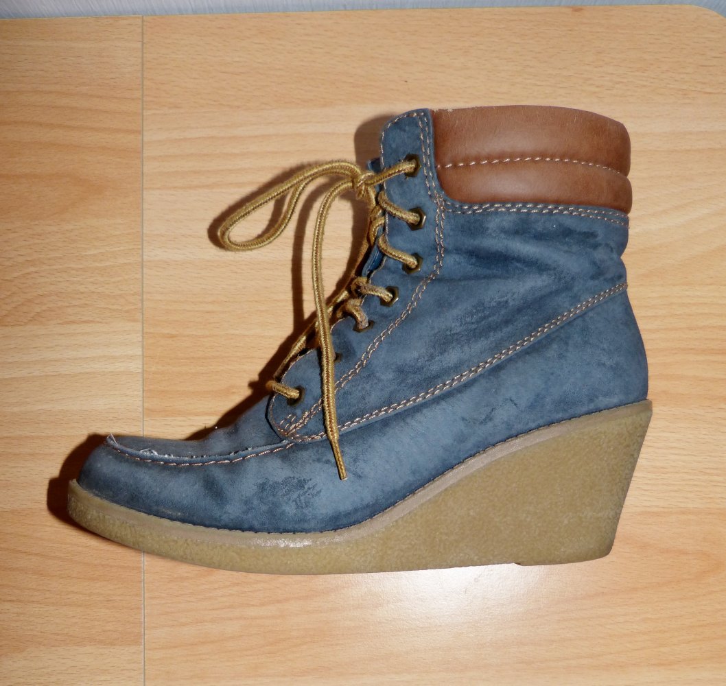 Schnürstiefeletten dunkelblau mit Keilabsatz, Gr. 38