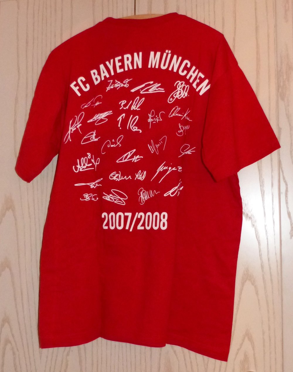 T-Shirt FC Bayern, Größe L, rot 