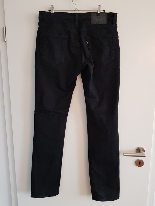  Jeans schwarz Levi Strauss & Co  Tolle schwarze Jeans von Levi's Weite 32 Länge 34 Ungetragen