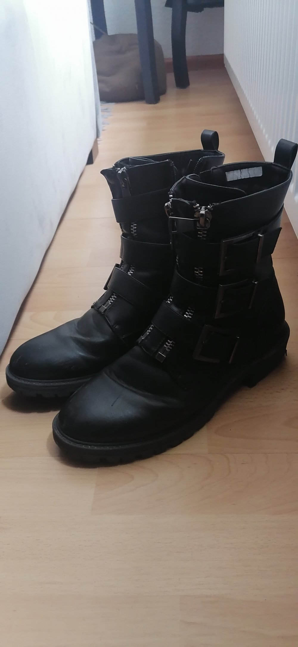 Schwarze Stiefeletten 