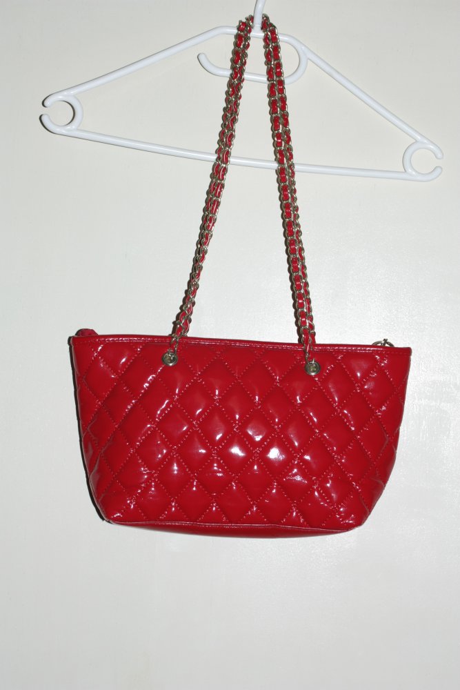 Rote gesteppte Lackhandtasche, Stepptasche 