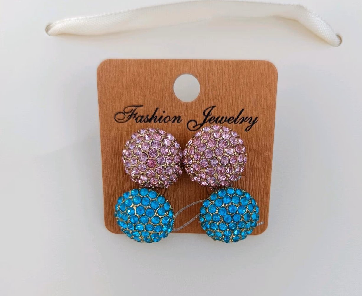 2 x Mal Bijou Brigitte glitzernde Ohrringe Ohrstecker rund Steine rosa rose pink türkis gold Neu
