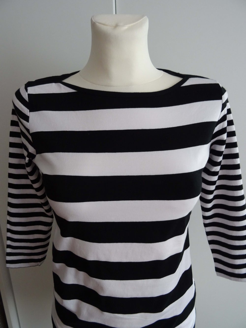gestreiftes Shirt