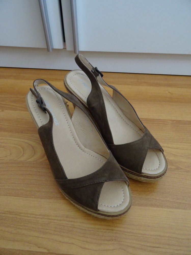 braune Wedges