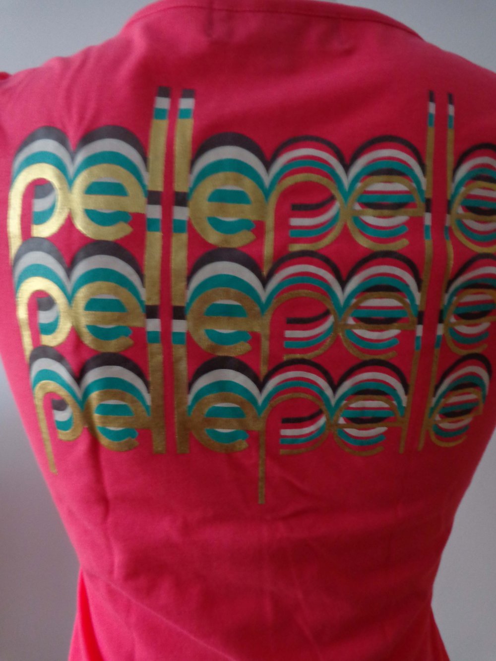 pinkes Shirt