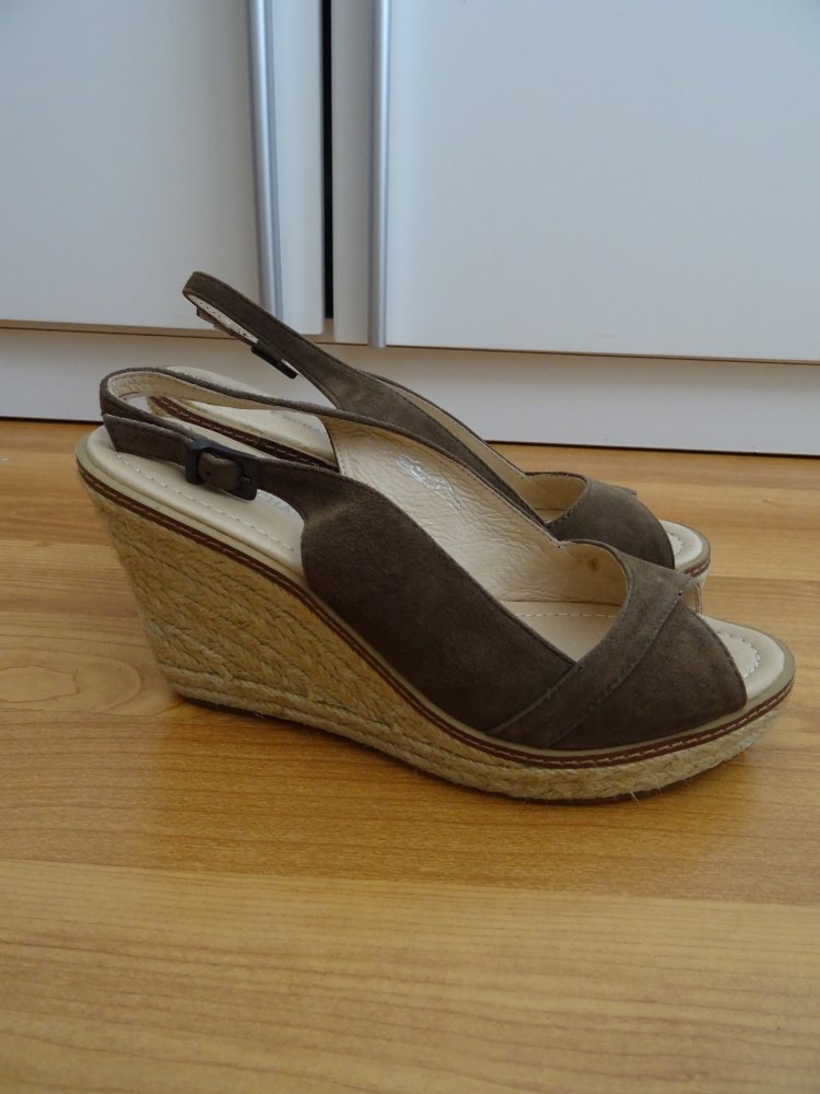 braune Wedges