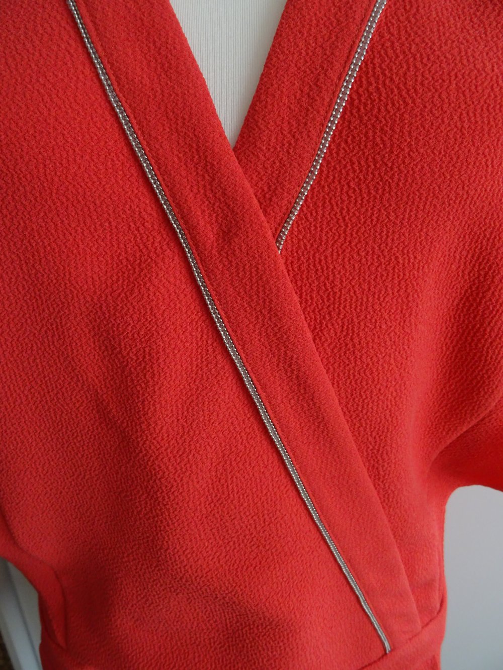 Kleid in korall