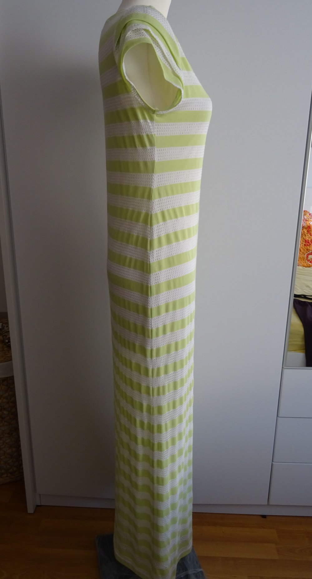 langes Kleid