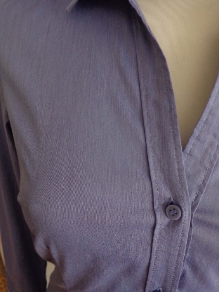 Bluse in blau -NEU-