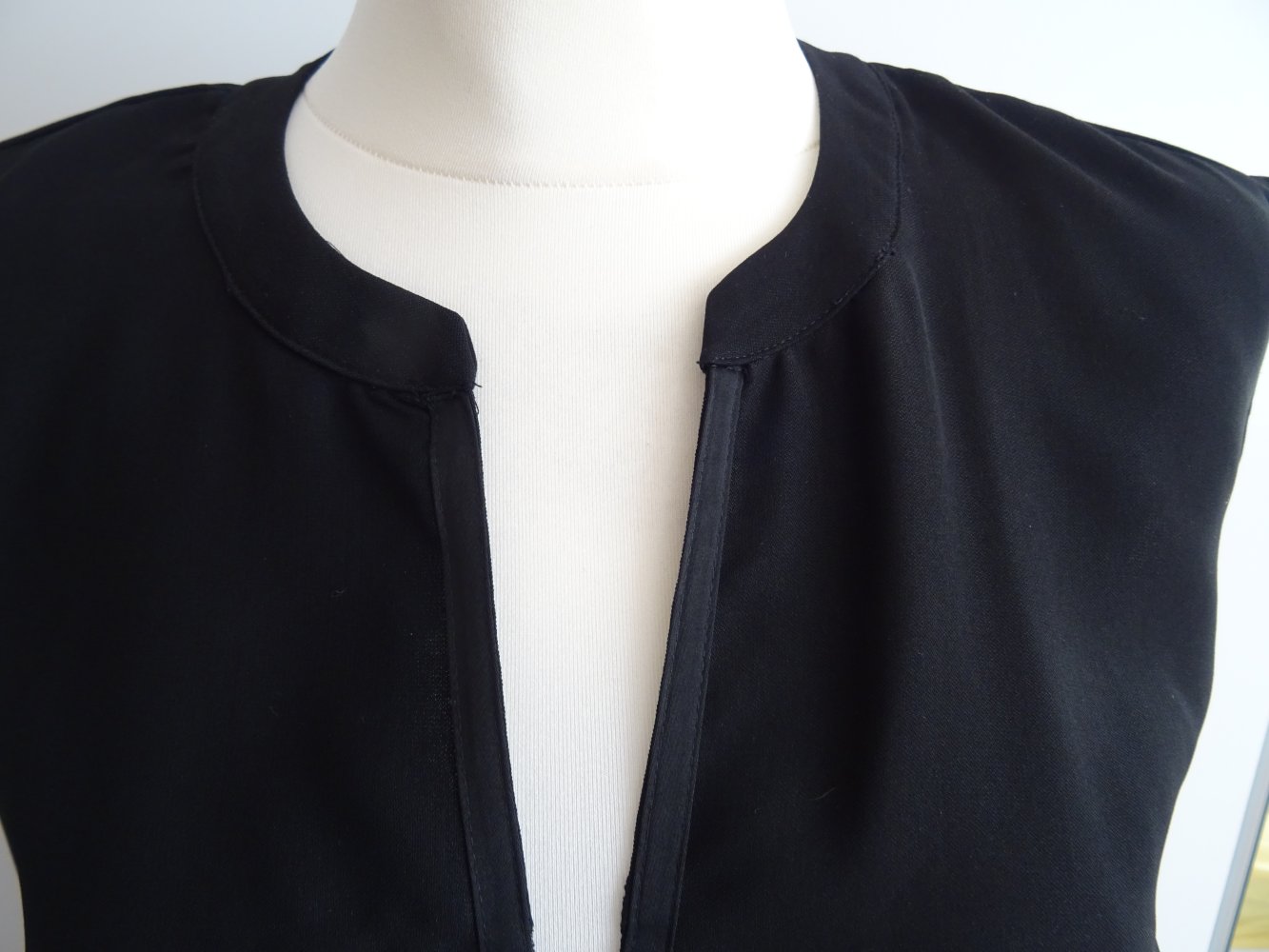 Ärmellose Bluse
