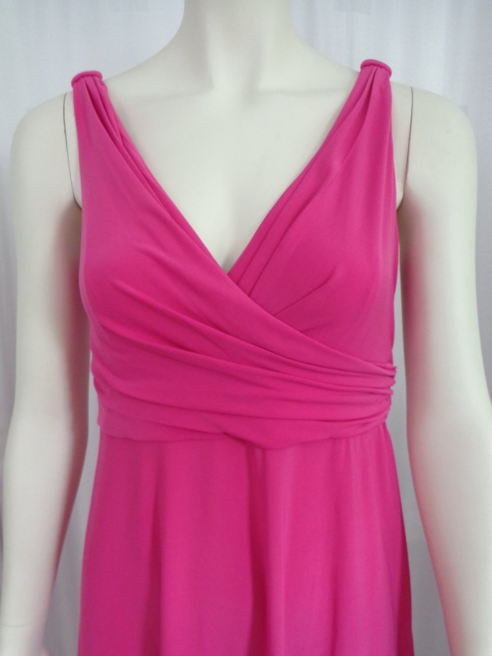 pinkes Kleid