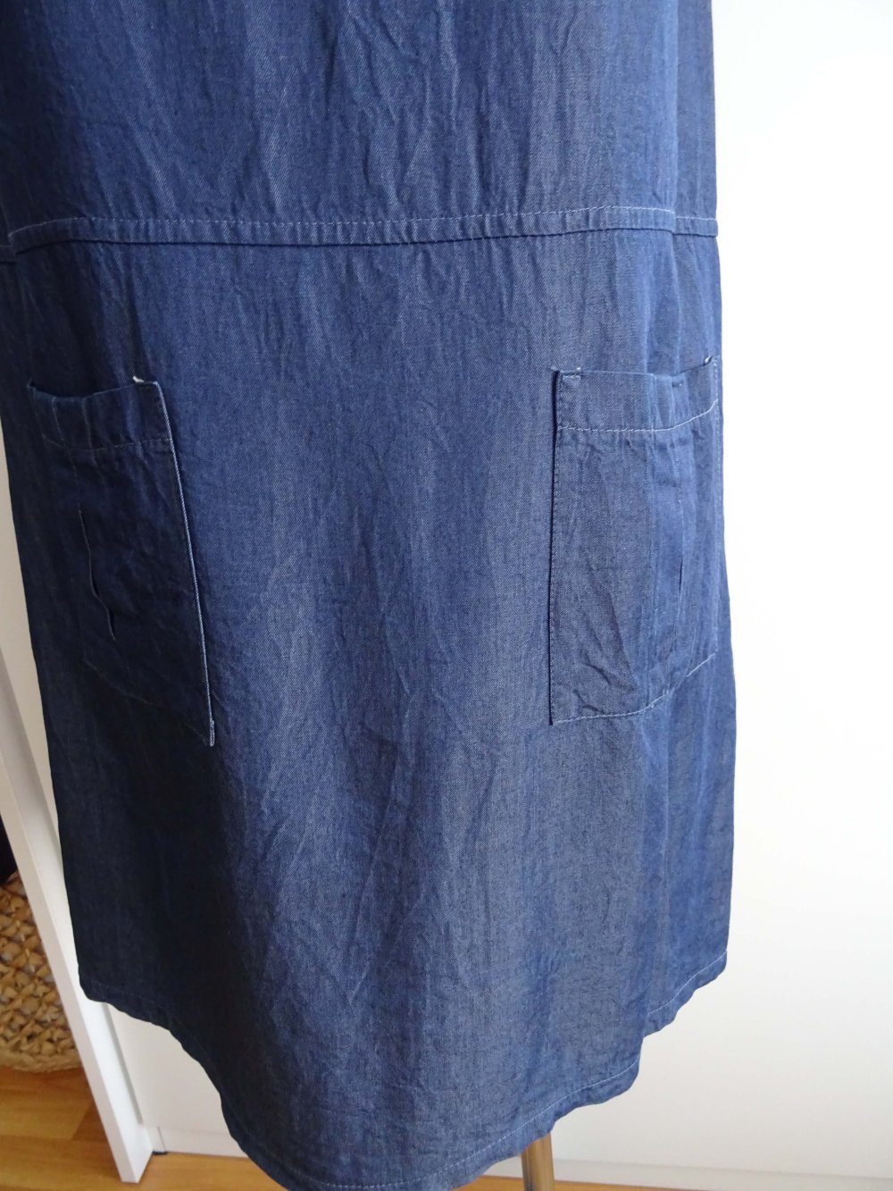 blaues Kleid
