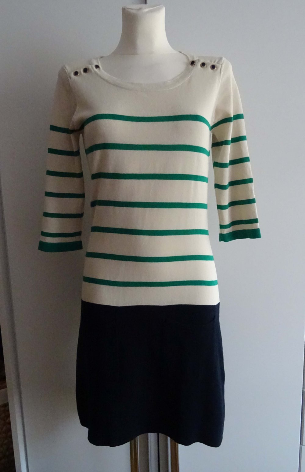 Feinstrickkleid