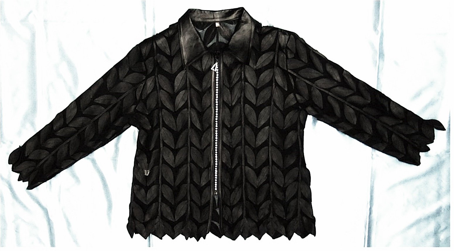 Netzjacke mit Echtleder Blättern und Glitzer-Steinchen Reißverschluß - Gr. XXL ( 44-46 ) schwarz