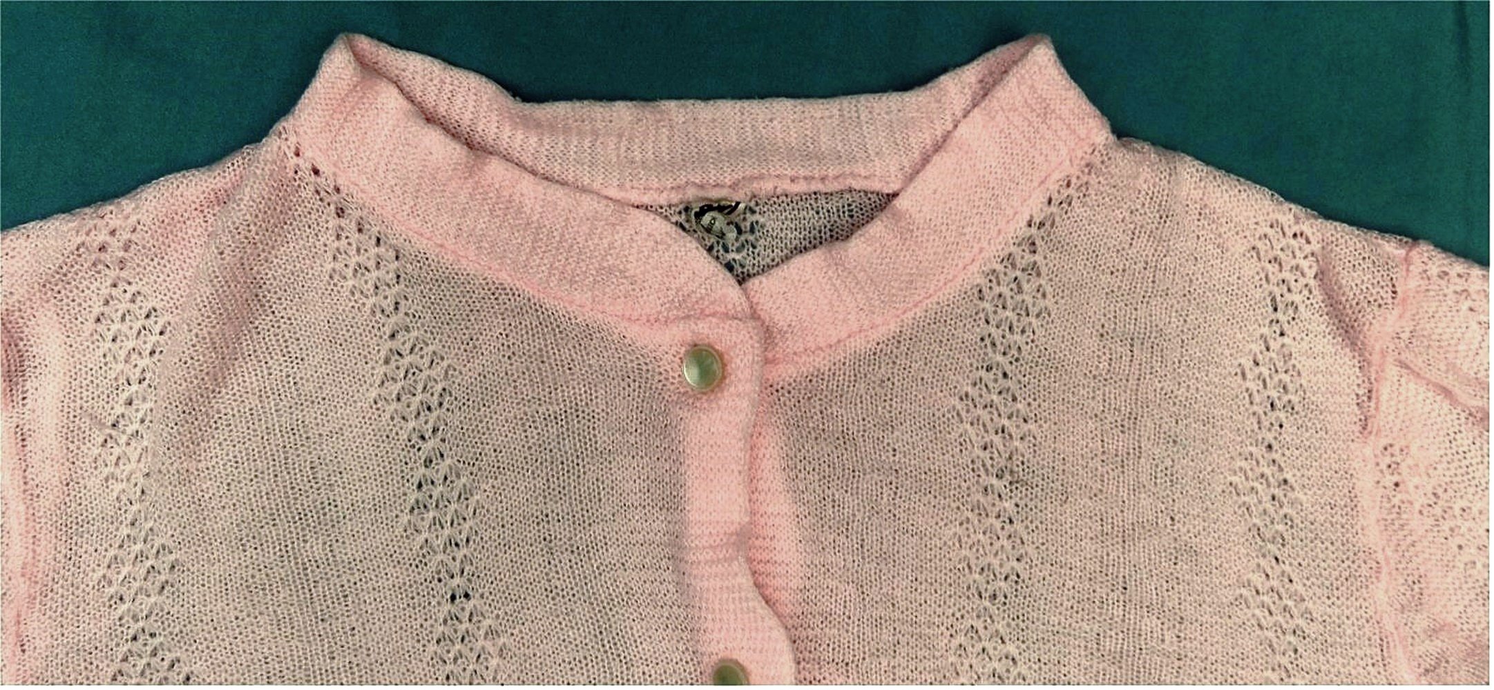 leichte Sommer-Strickjacke in rosa - Größe 44/46 - Polyacryl