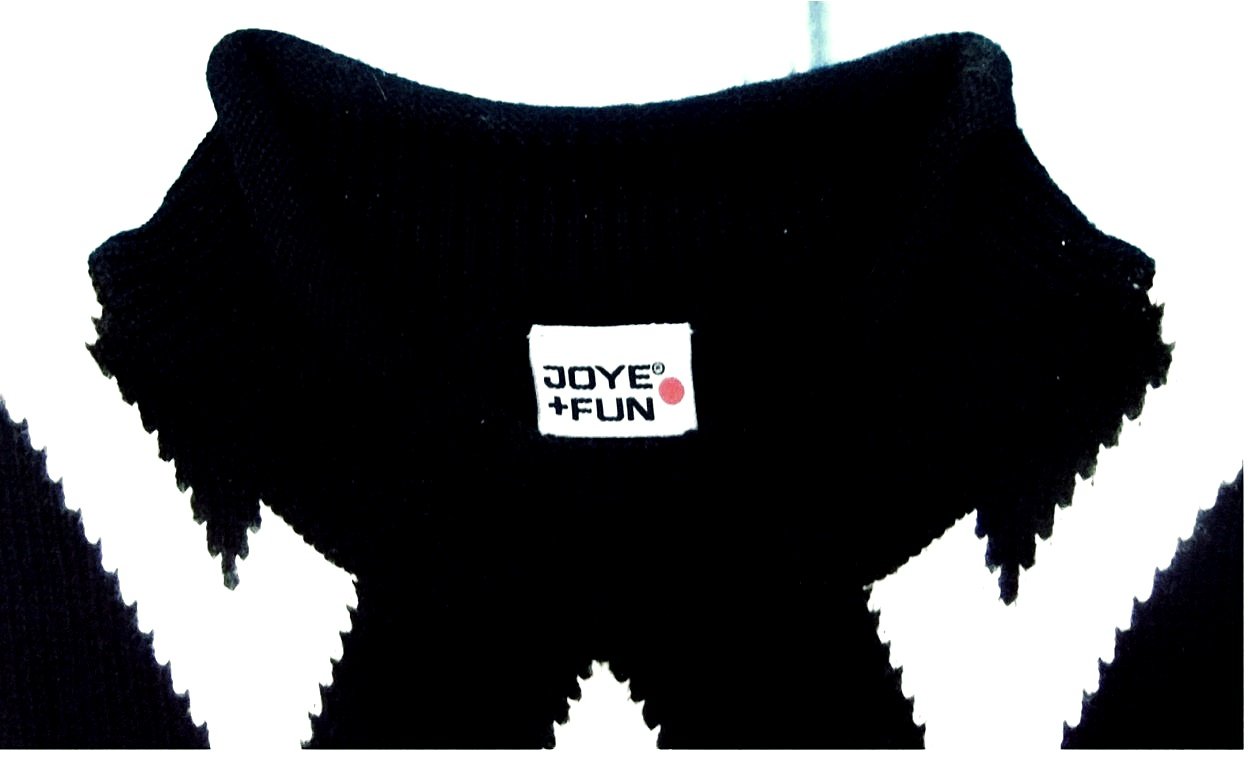 Joye + Fun Pullover mit Rauten-Muster in Schwarz / weiß - Größe L