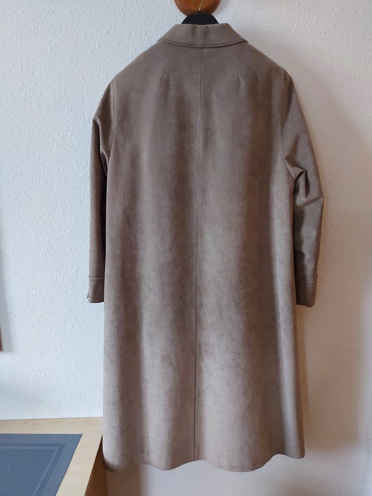 hochwertiger Alcantara Mantel Baronia von Gollas