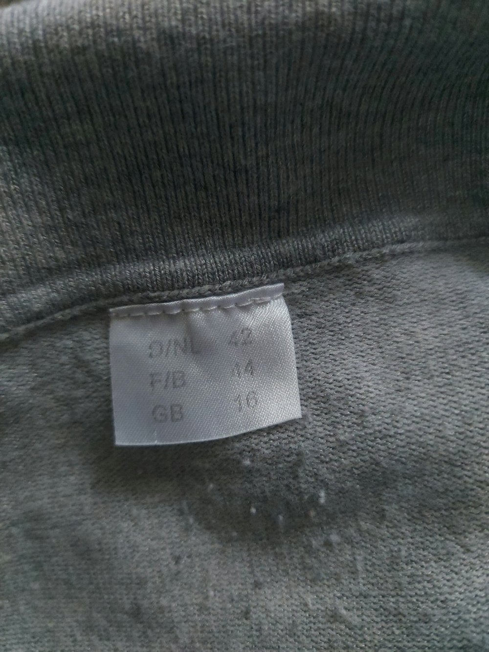 leichter Basic Pullover Gr. 42