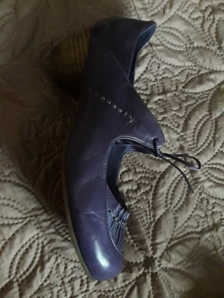 Lila Pumps