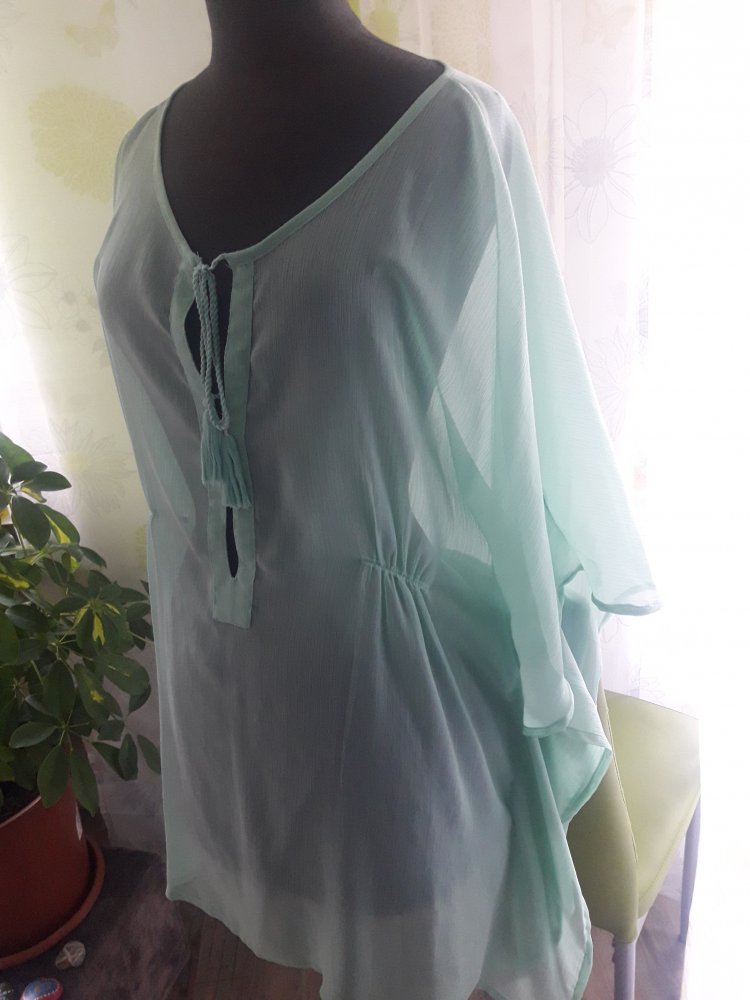 Transparente Tunika