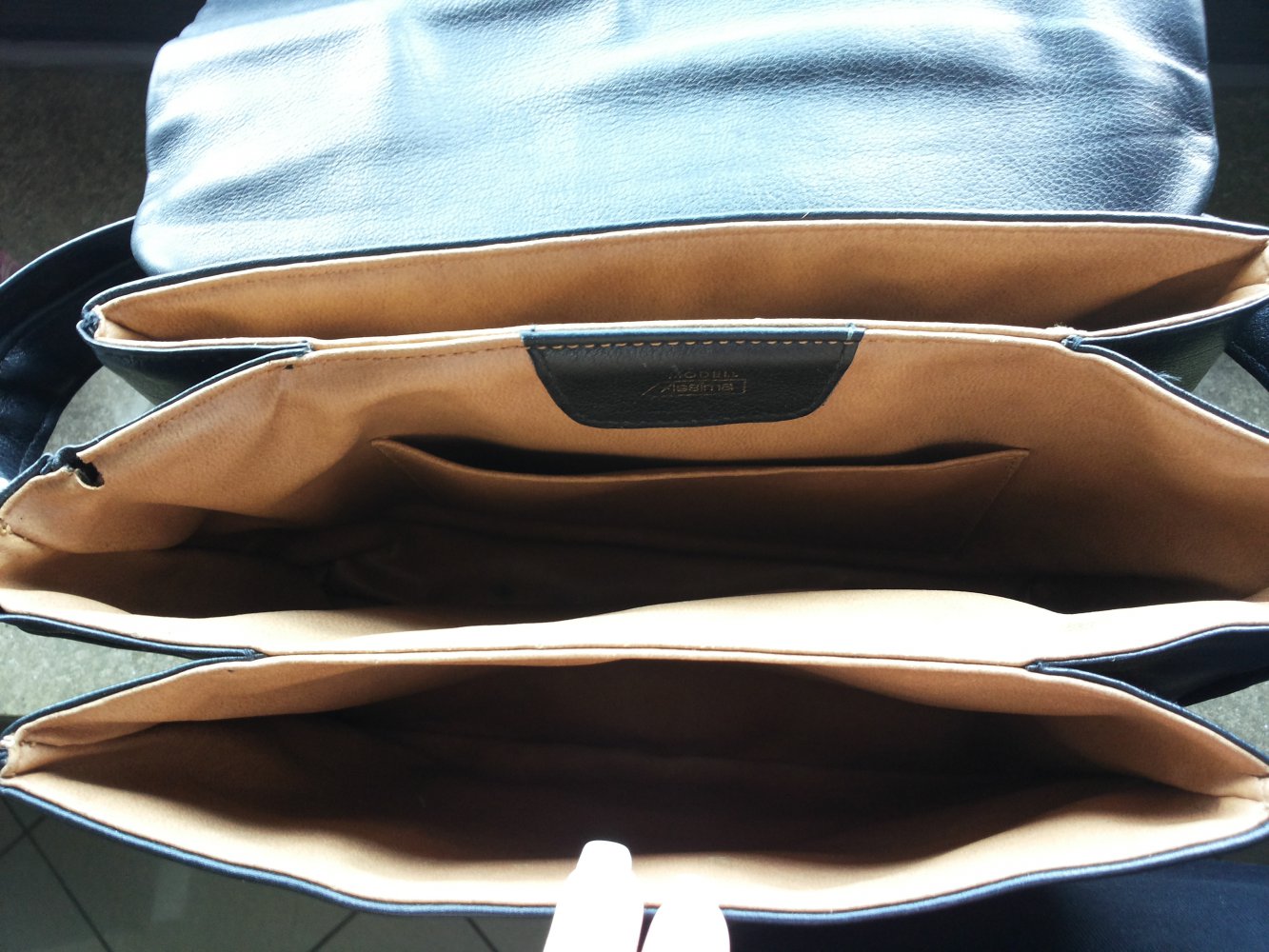 Umhängetasche/Handtasche 2in1 Echtleder schwarz
