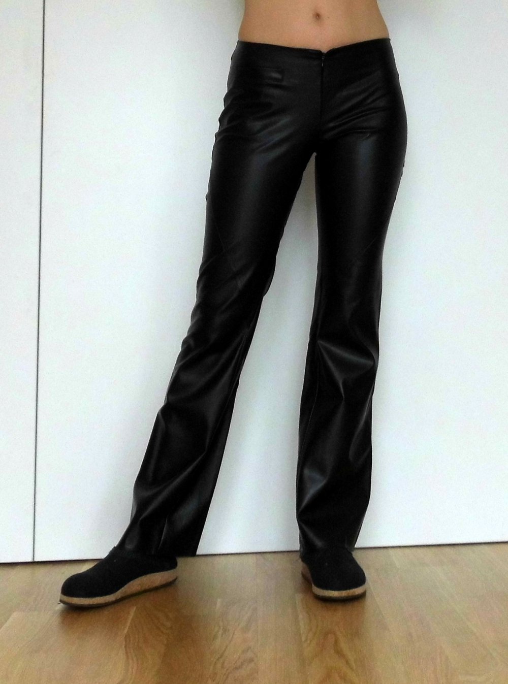 Bulletpants | Vegane Lederhose
