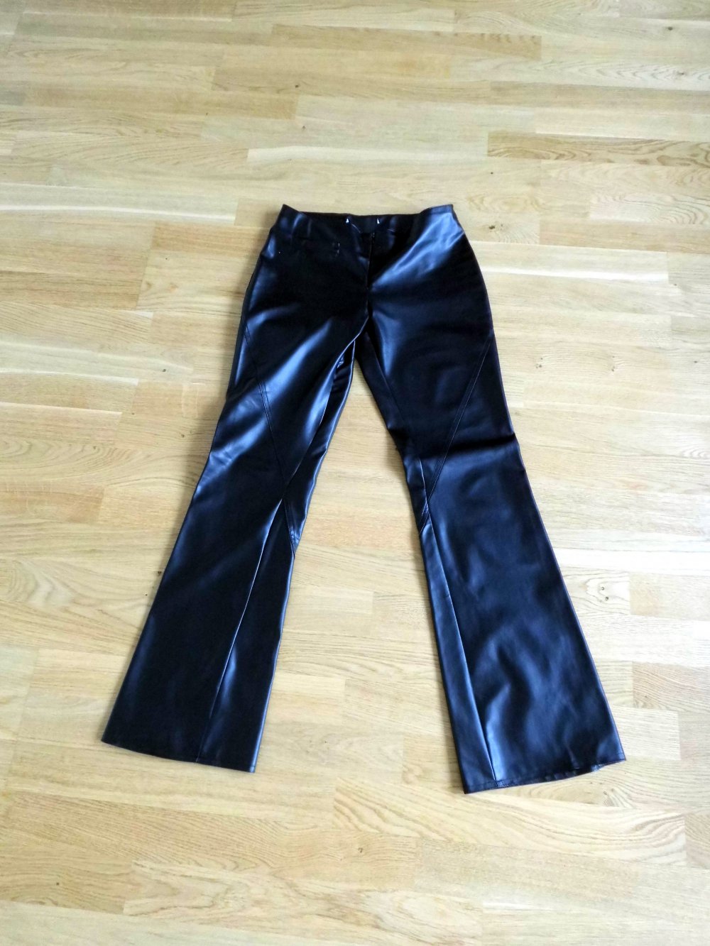 Bulletpants | Vegane Lederhose
