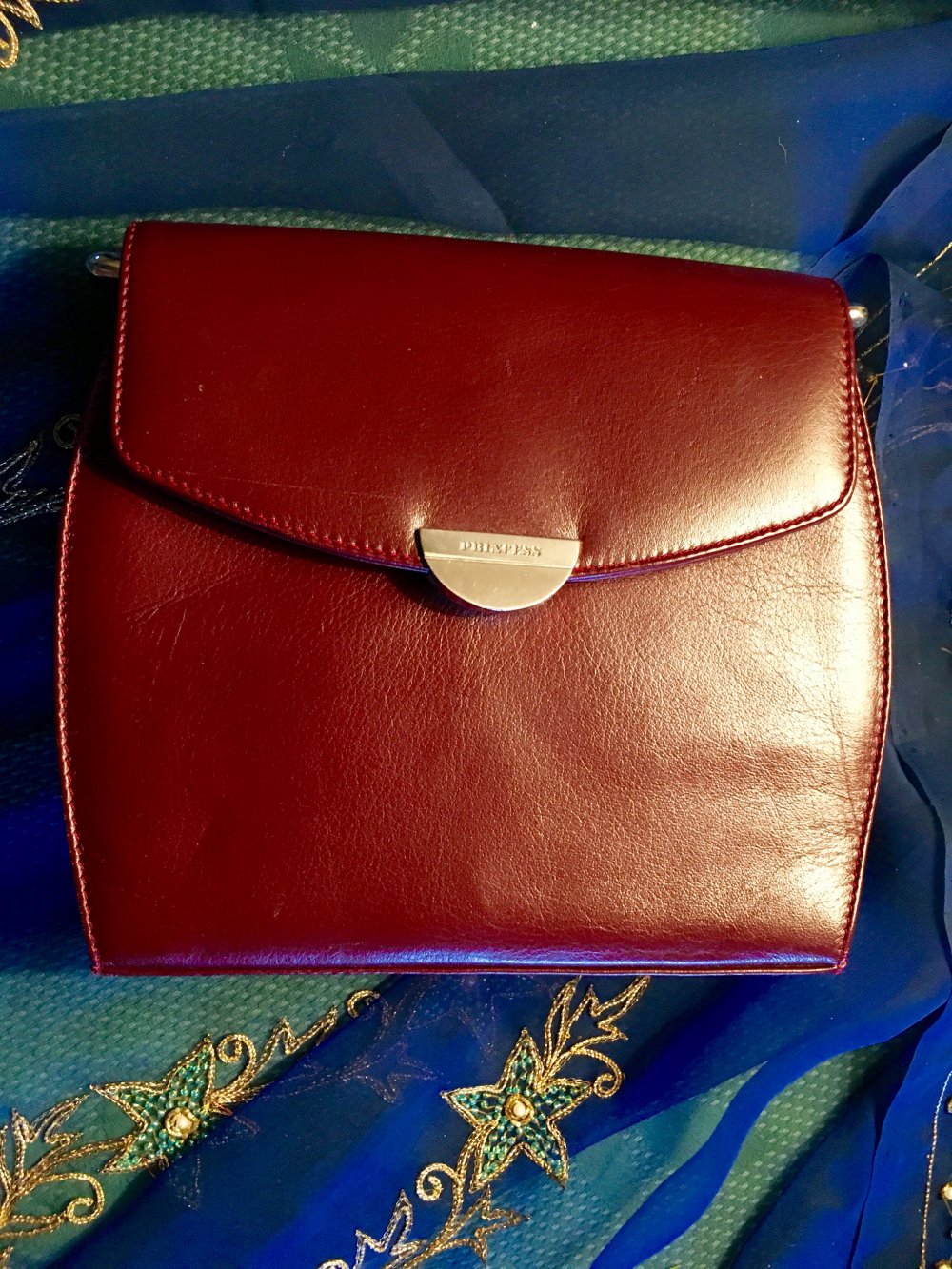 Ledertasche, echt, neu, weinrot zum Umhängen, 