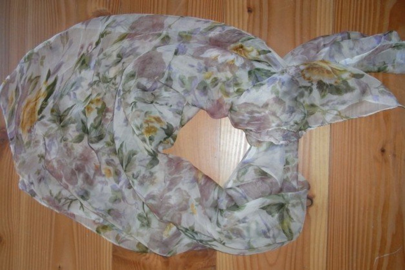 Chiffon-Tuch, SALE ! 110x110 wunderschön, neuwertig 