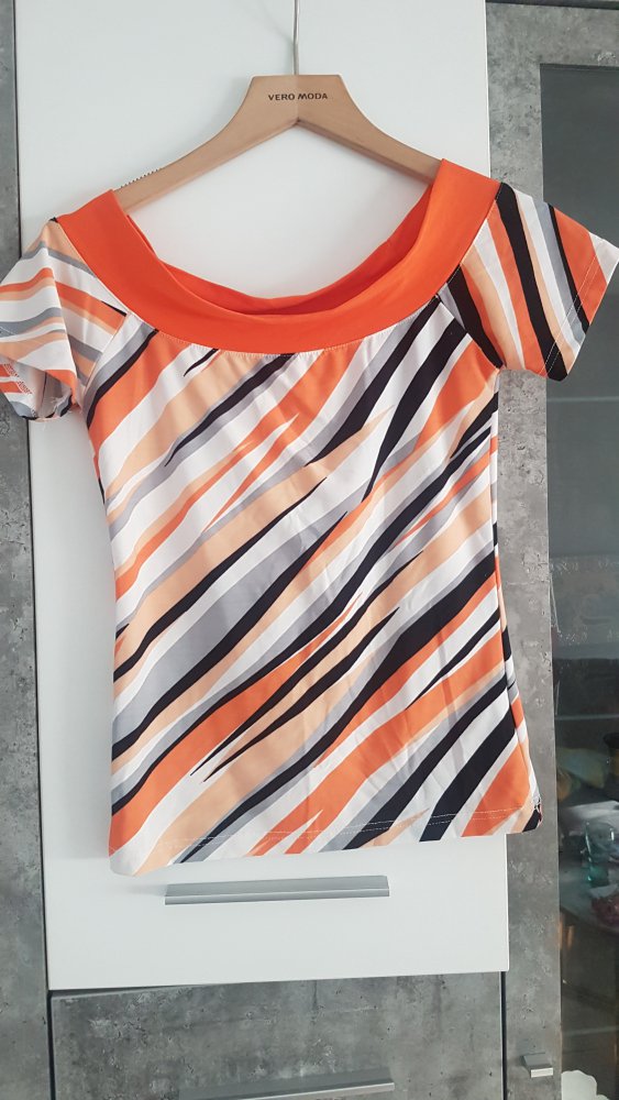 Off Shoulder Tshirt