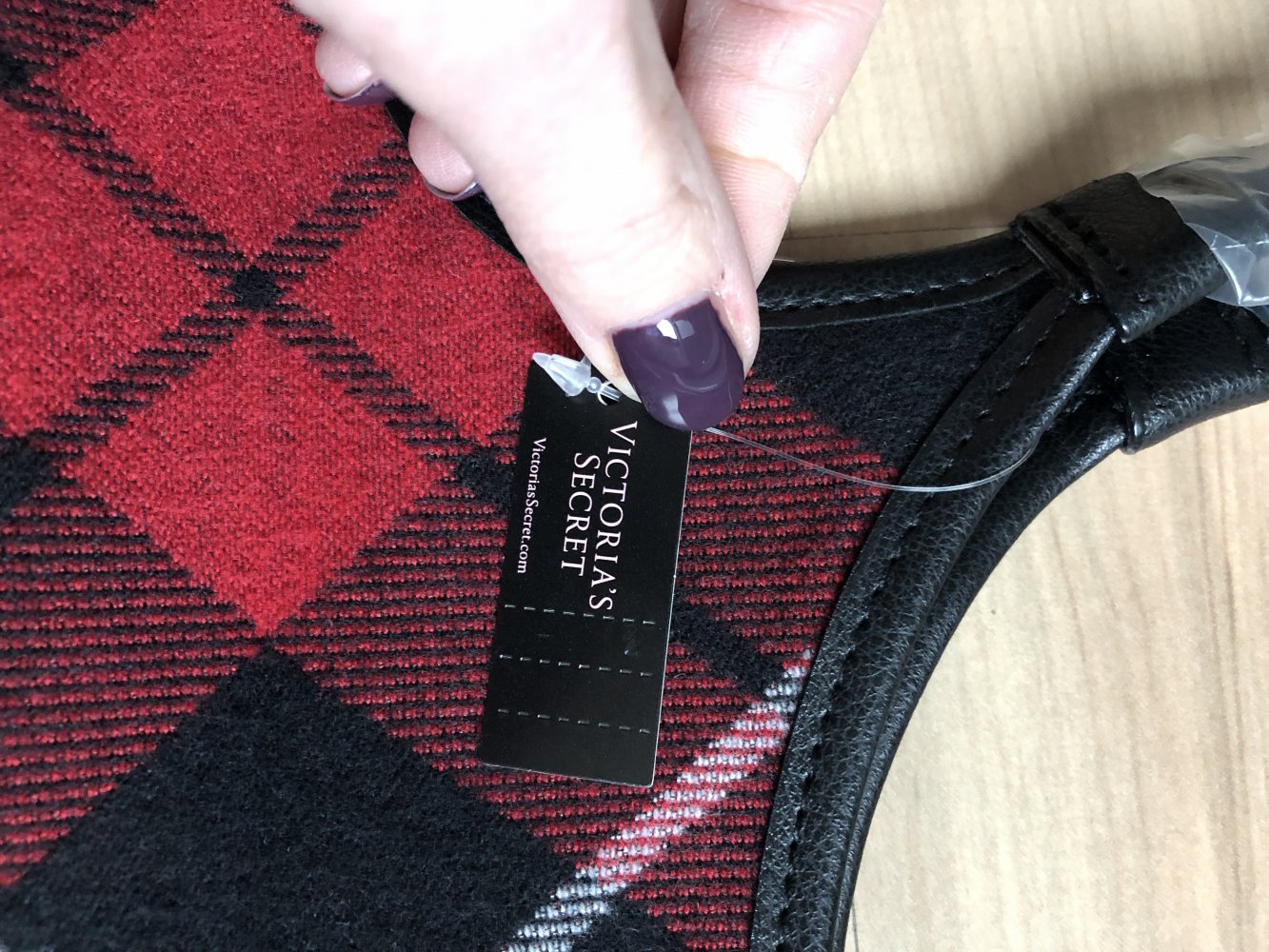 Victoria‘s Secret Schultertasche Neu mit Etikett NP 60$ Carry Bag Felt