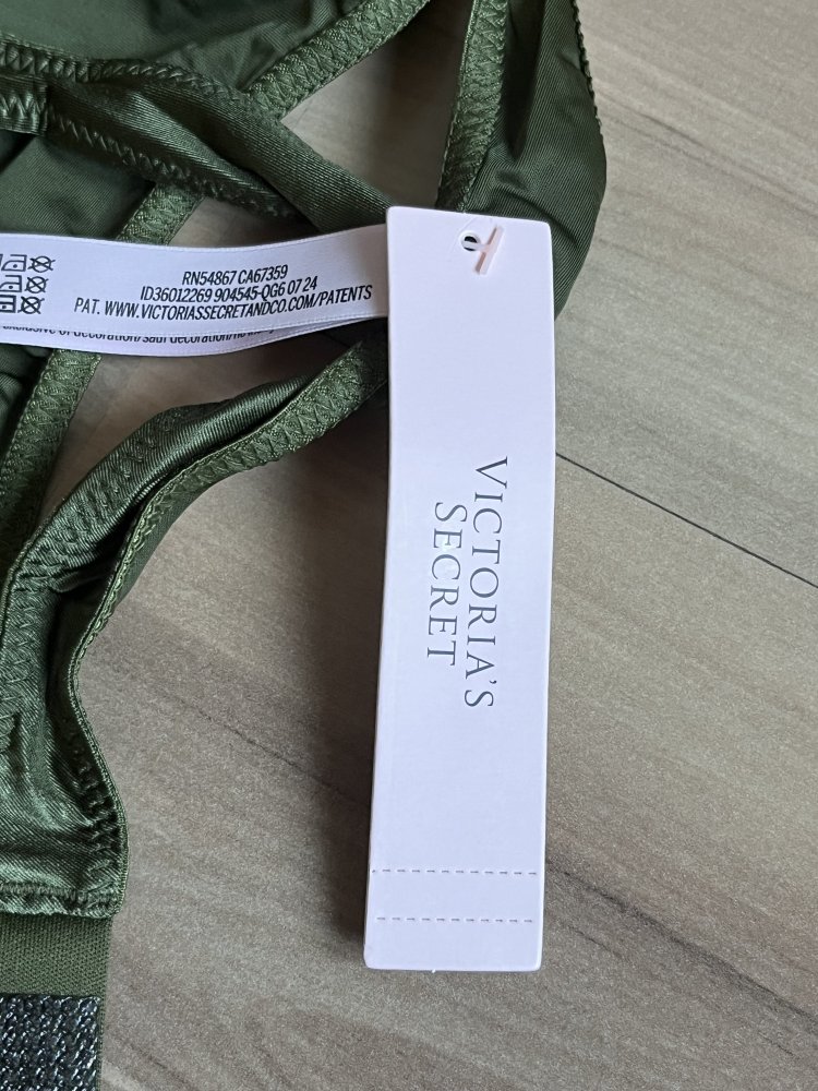 Victoria’s Secret Thong Neu mit Etikett L String Very Sexy Strasssteine Monogramm NP29€