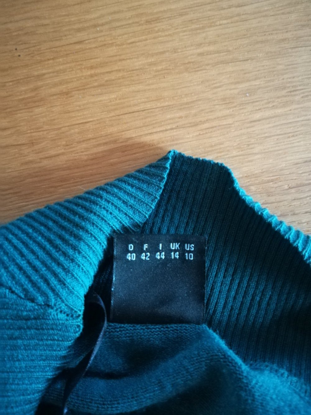 s.Oliver grüner Cardigan mit Knöpfen Weste Gr. M