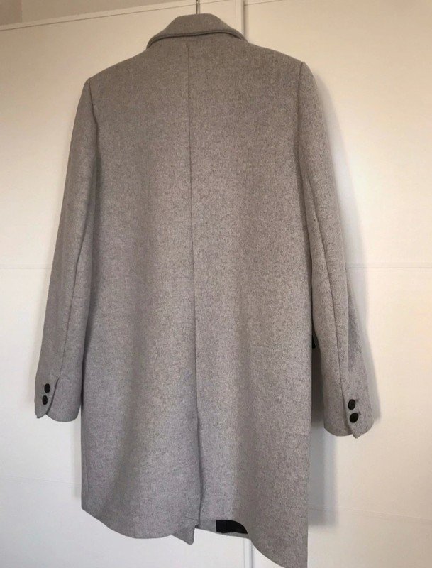Zara schöner neuwertiger Mantel M