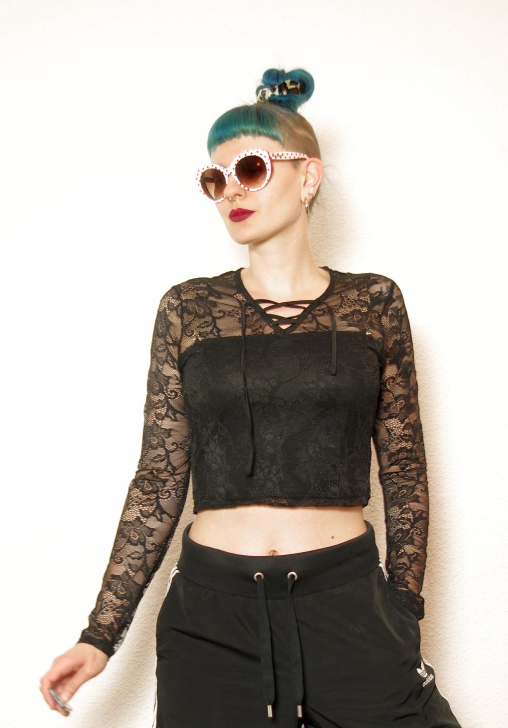 Technoelfen Crop Top Gr. S M Spitzenshirt Langarm Schnürung Goth Lolita
