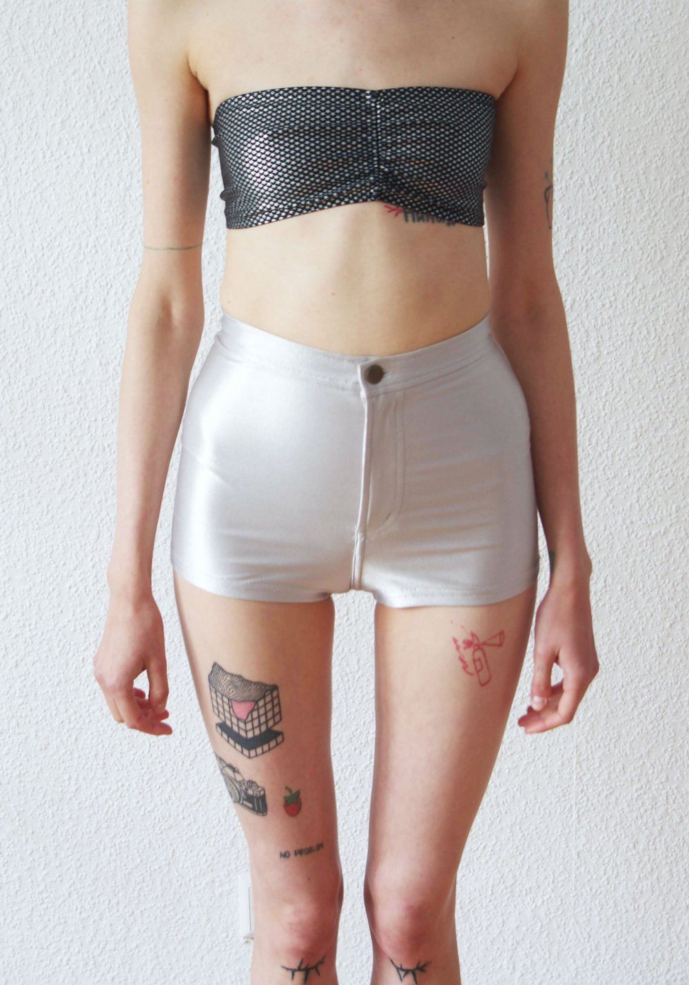 Shiny American Apparel Disco Shorts Gr. XS glänzend Hotpants retro Technobarbie Festival