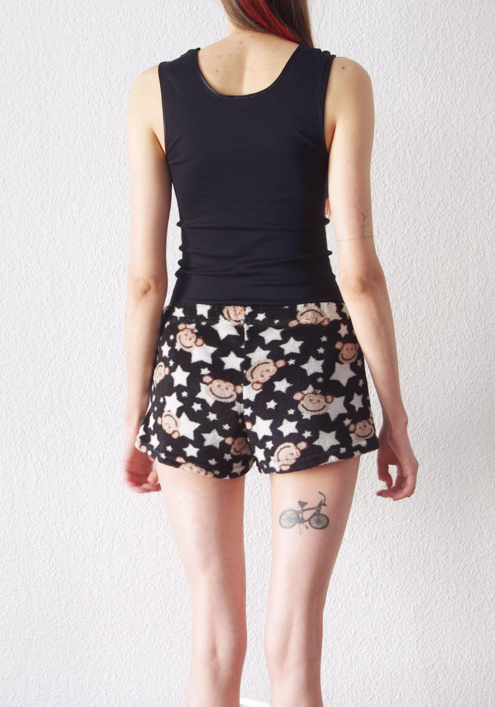 Plüsch Hot Pants mit Print Gr. M S 38 36 Nicki Shorts Festival cozy