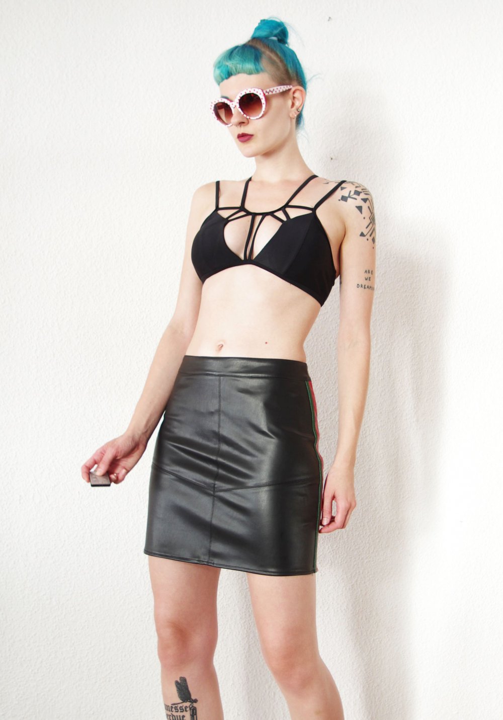 Stretchiger Kunstleder Minirock Gr. S M highwaist Track Skirt Pinup retro bratz y2k 90er
