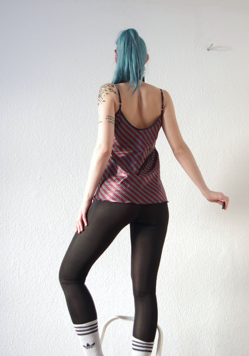 Gemustertes oversized Cami Top Gr. M 38 shiny Technobarbie Rave Festival Dollskill Datenight