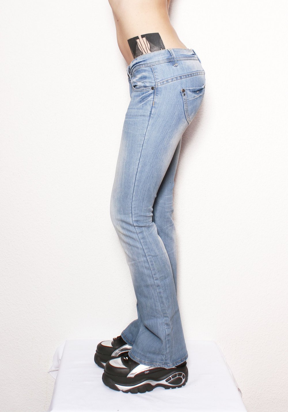 Y2k 90er Schlaghose Jeans Gr. 38 40 Bell Bottom Technobarbie Festival Grunge Dollskill