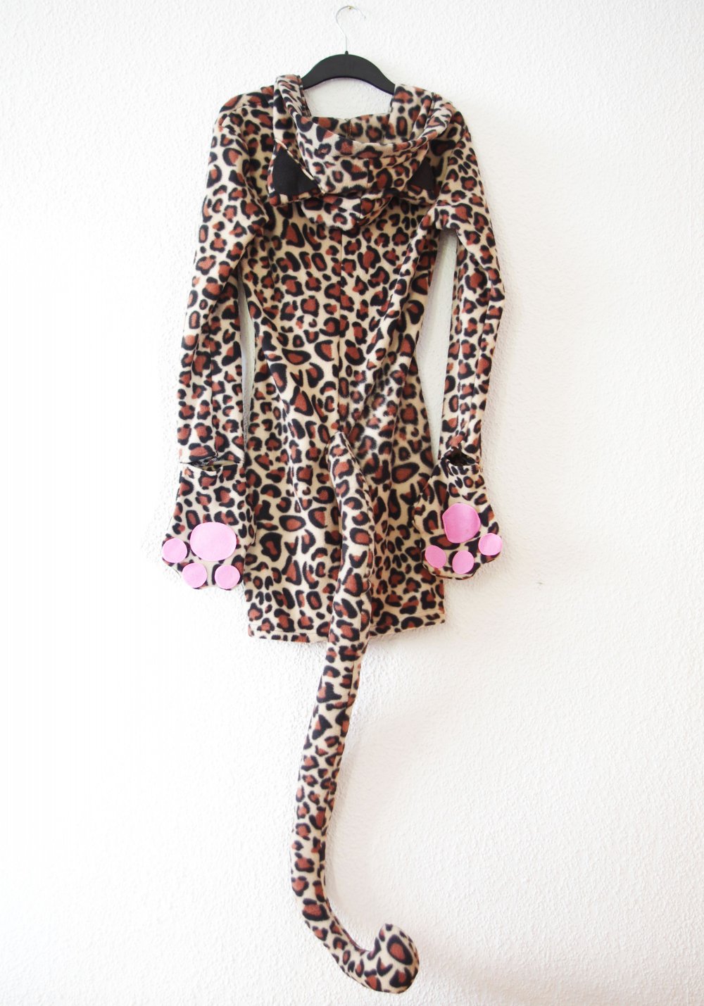 Großartiges Leopardenkostüm Gr. M 38 Plüsch Kapuzenkleid kawaii Dollskill 