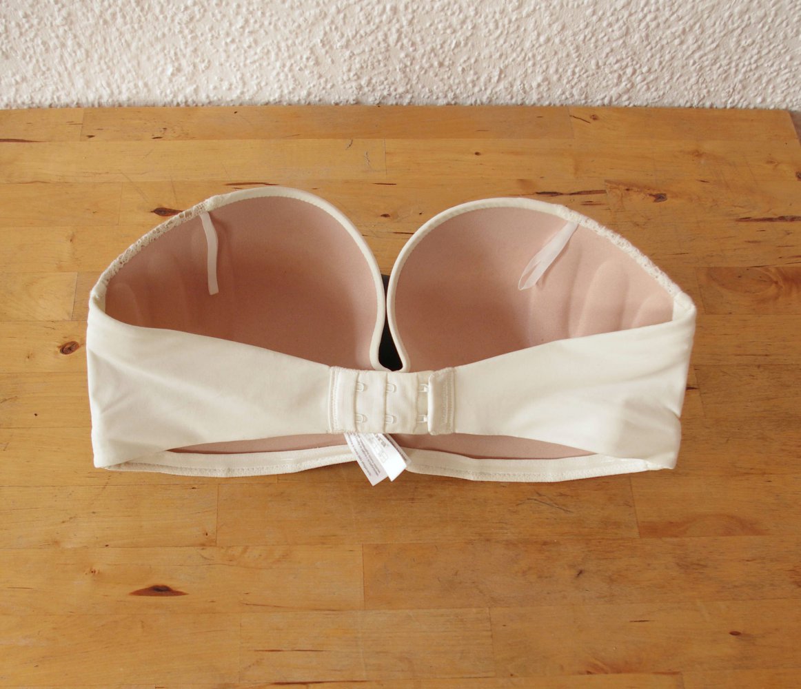 Trägerloser Wonderbra BH 70D weiß nude PushUp Spitze